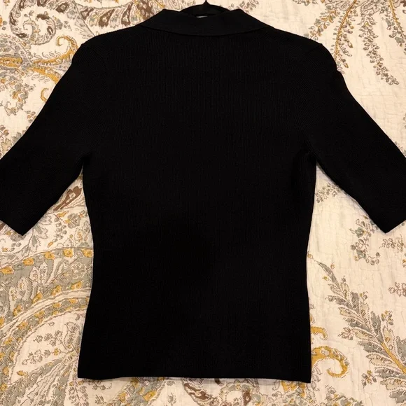 VERONICA BEARD Emily V-neck Top - Picture 6 of 9